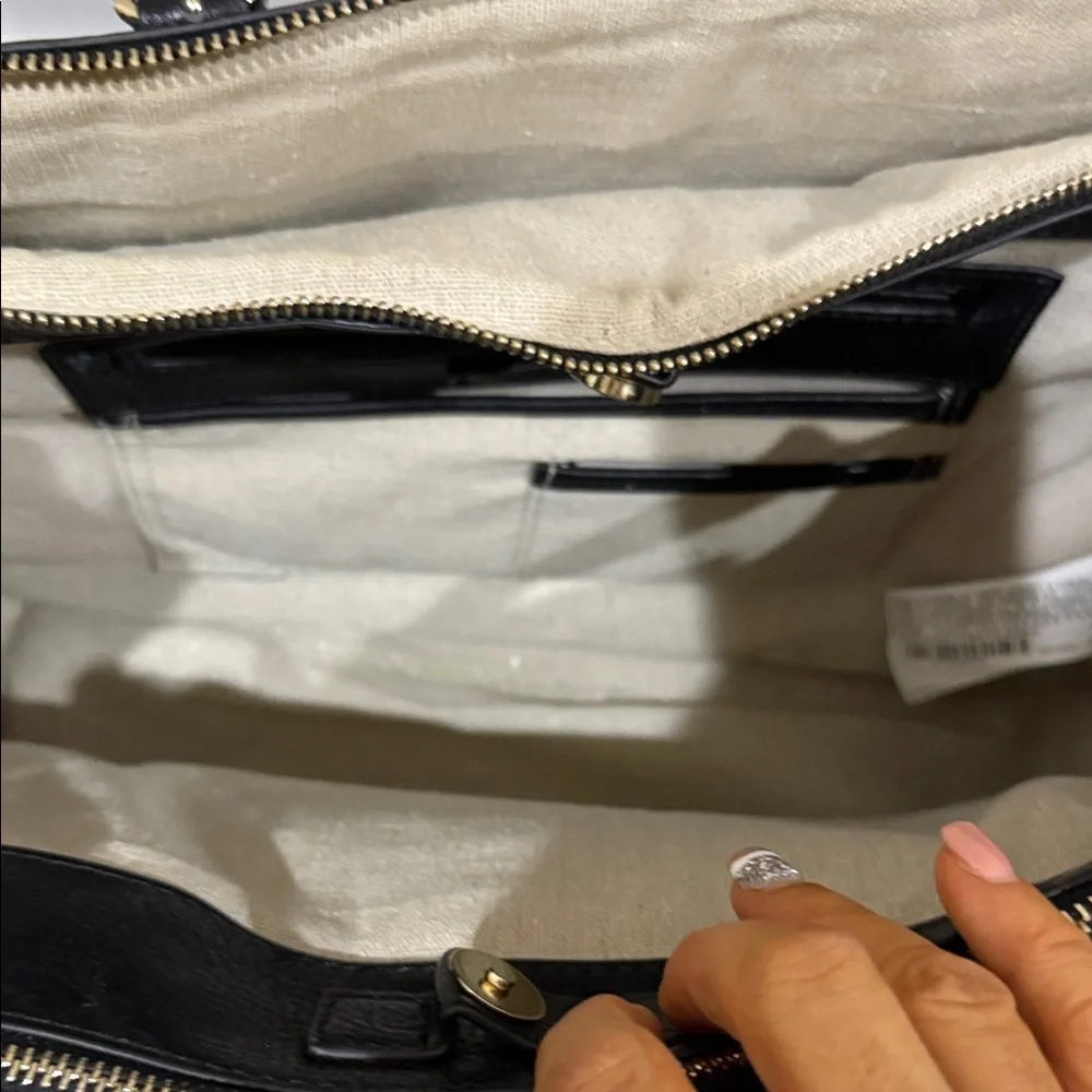 Zara Black Leather Bag used in good condition need